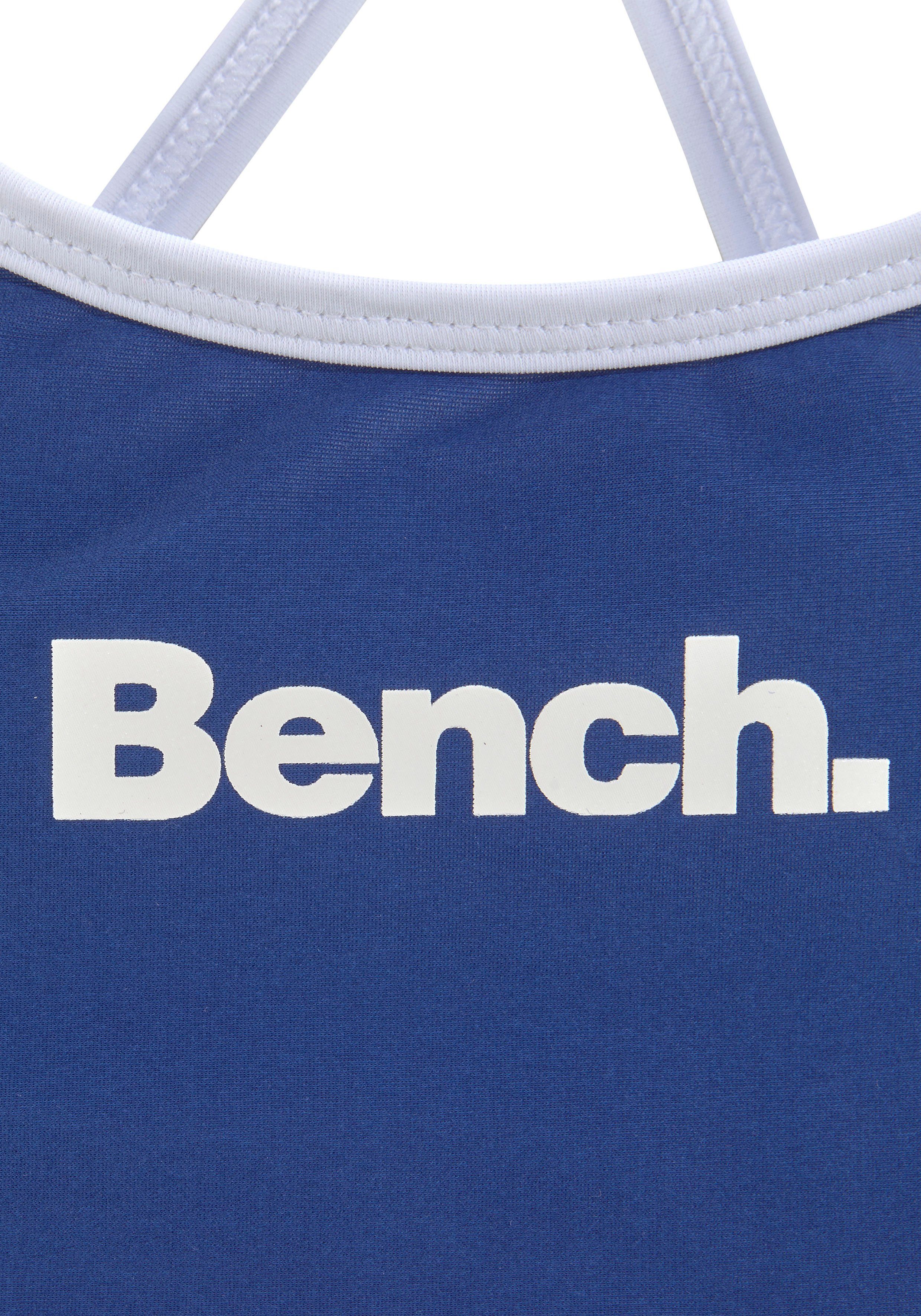 Bench. Bustierbikini met gekruiste bandjes