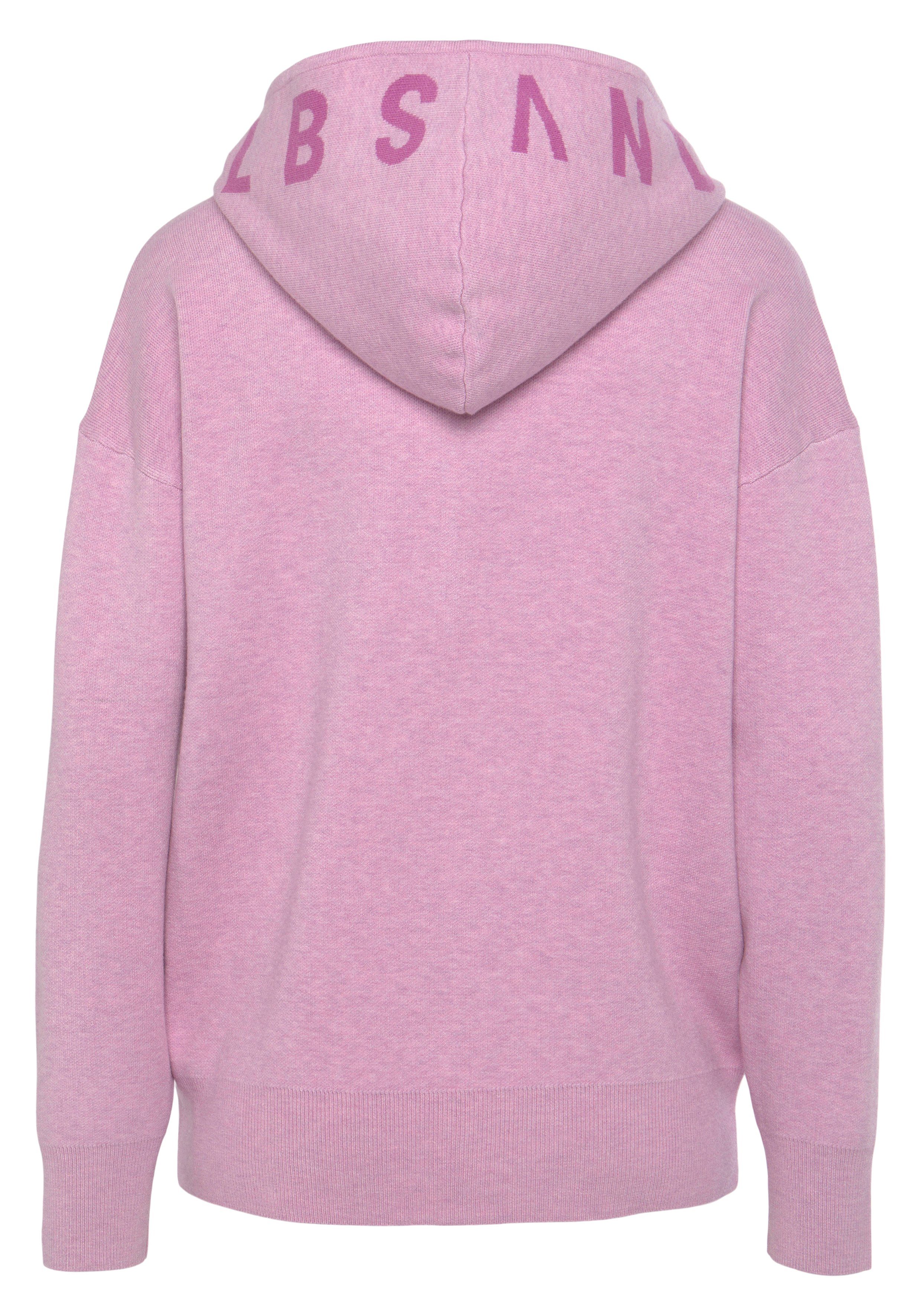 Elbsand Vest -lounge jas van hoogwaardige brei en geborduurd logo, loungewear