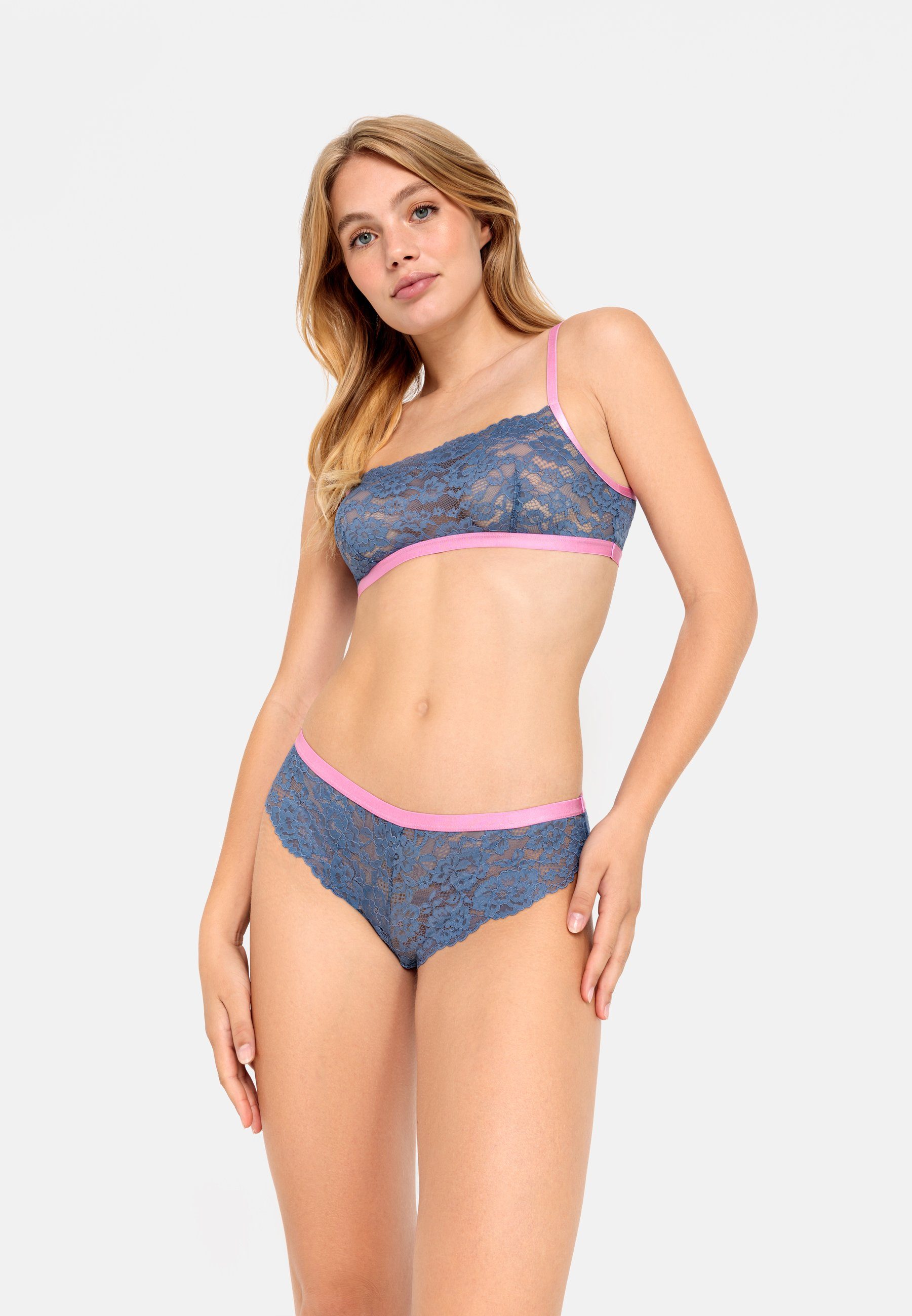 LSCN by LASCANA Brazilian slip met glanzende band (1 stuk)