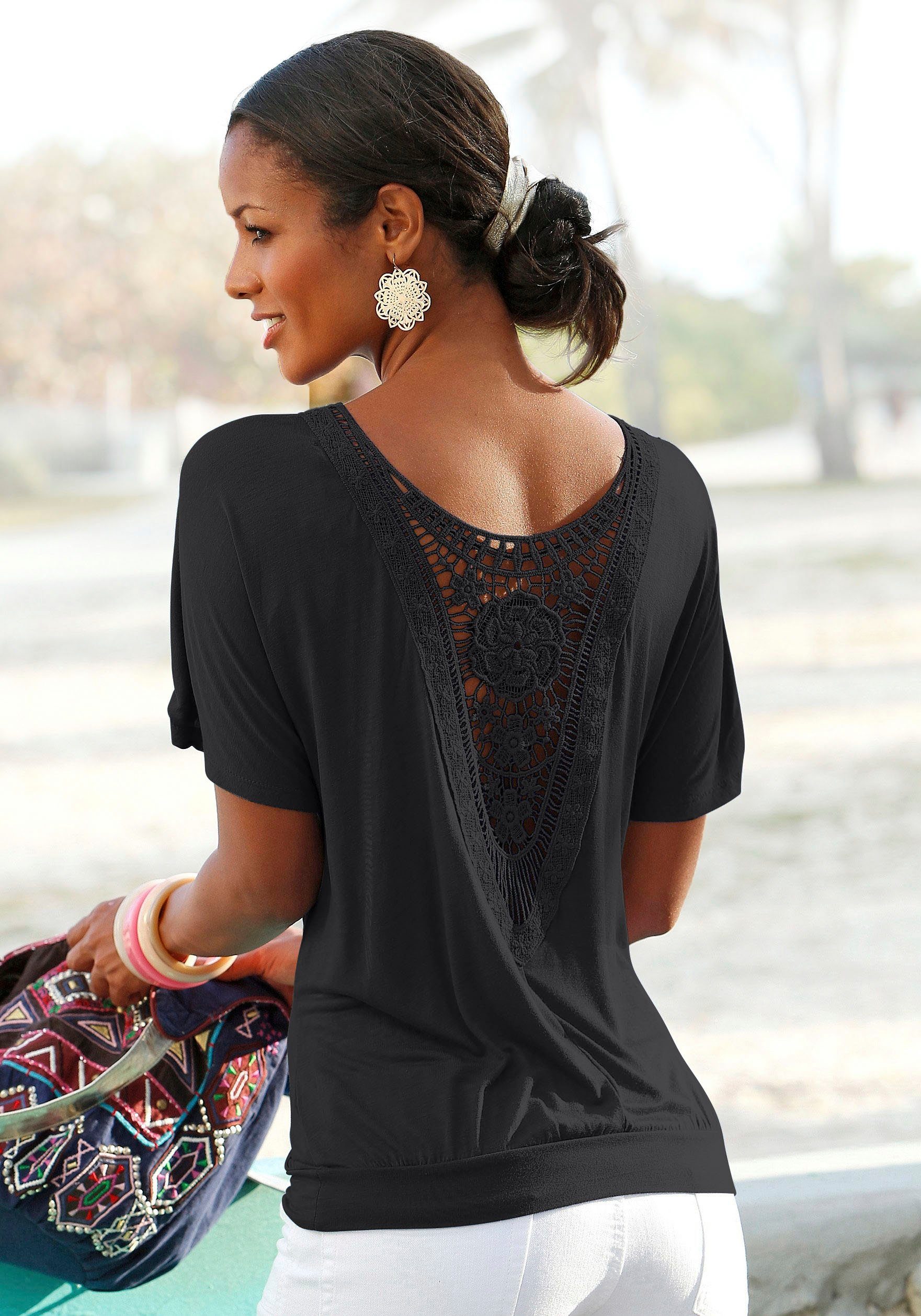 Lascana Strandshirt met gehaakt inzet op de rug, t-shirt, wijde pasvorm, luchtig en los