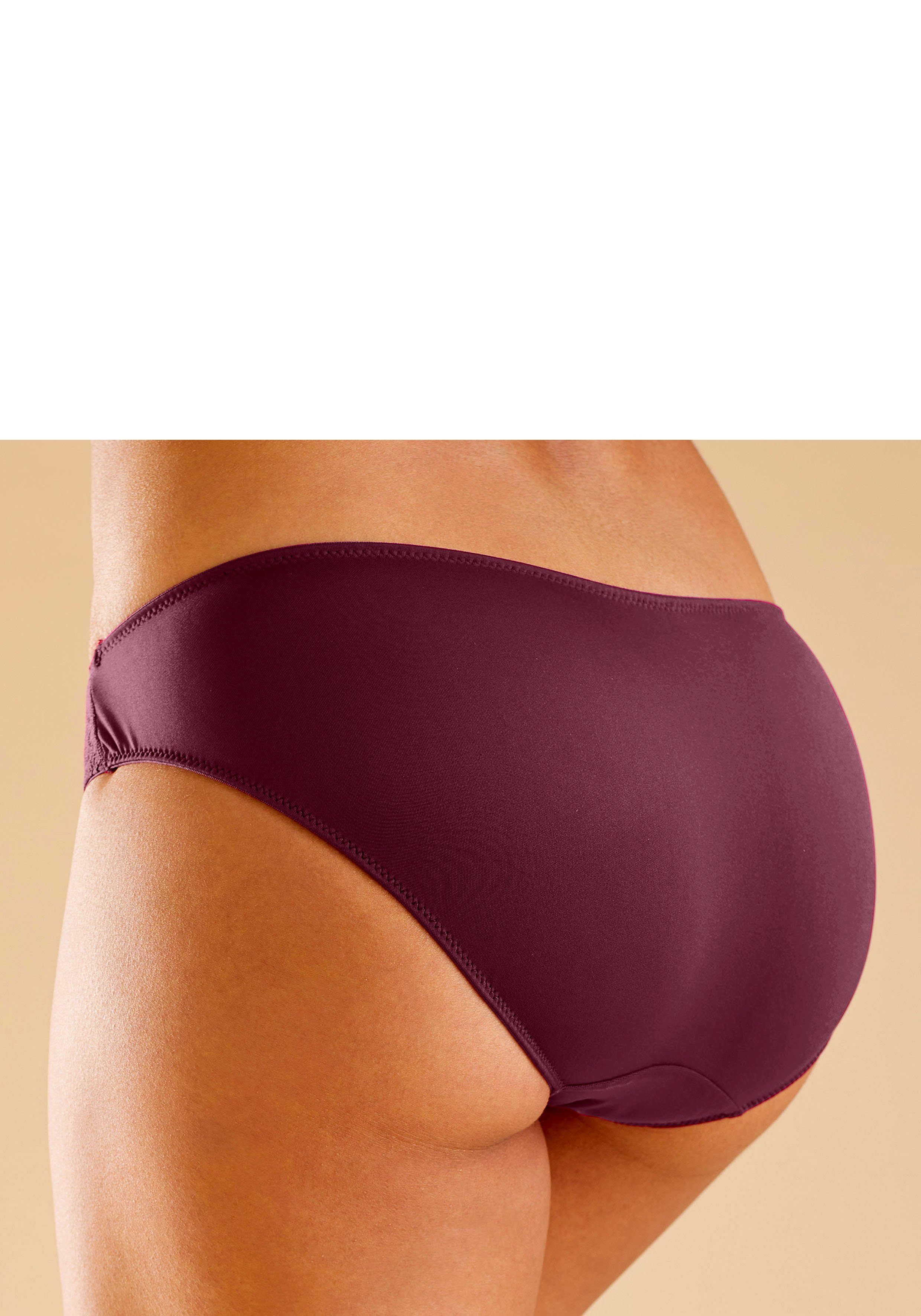 Petite fleur Slip met leuke kanten inzetten (3 stuks)