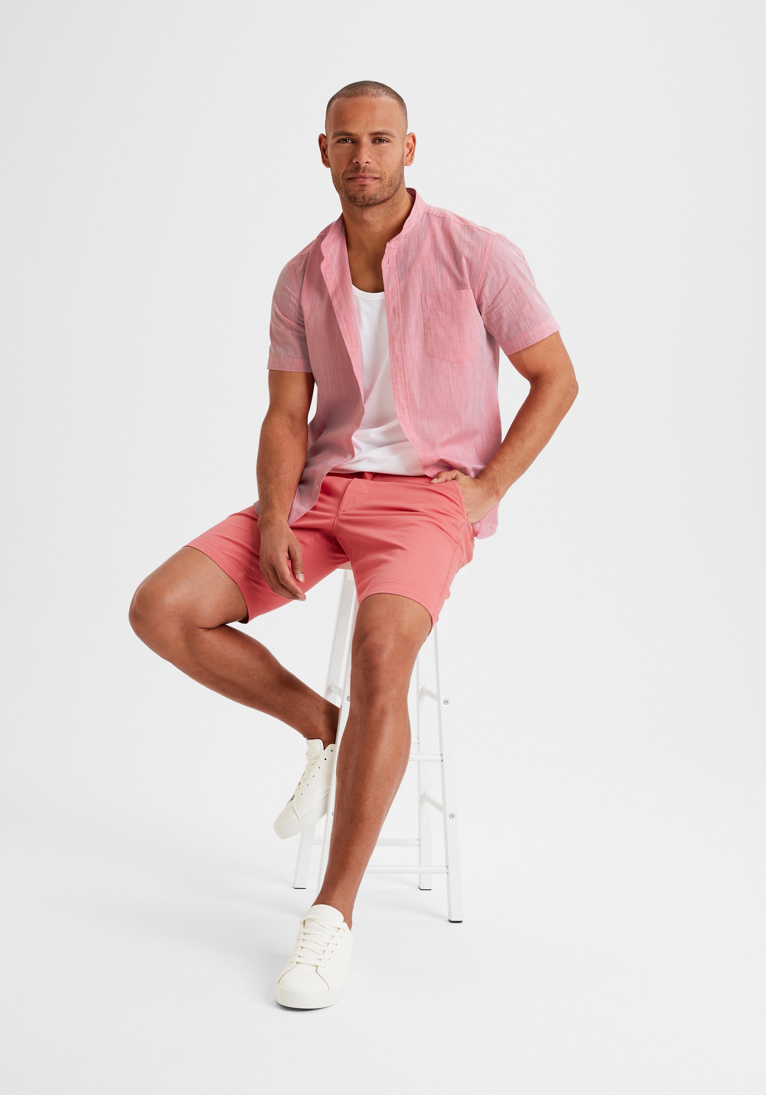 H.I.S Overhemd met korte mouwen Regular fit, knoopsluiting, met opstaande kraag Regular fit, staande kraag shirt met borstzak, 100% katoen