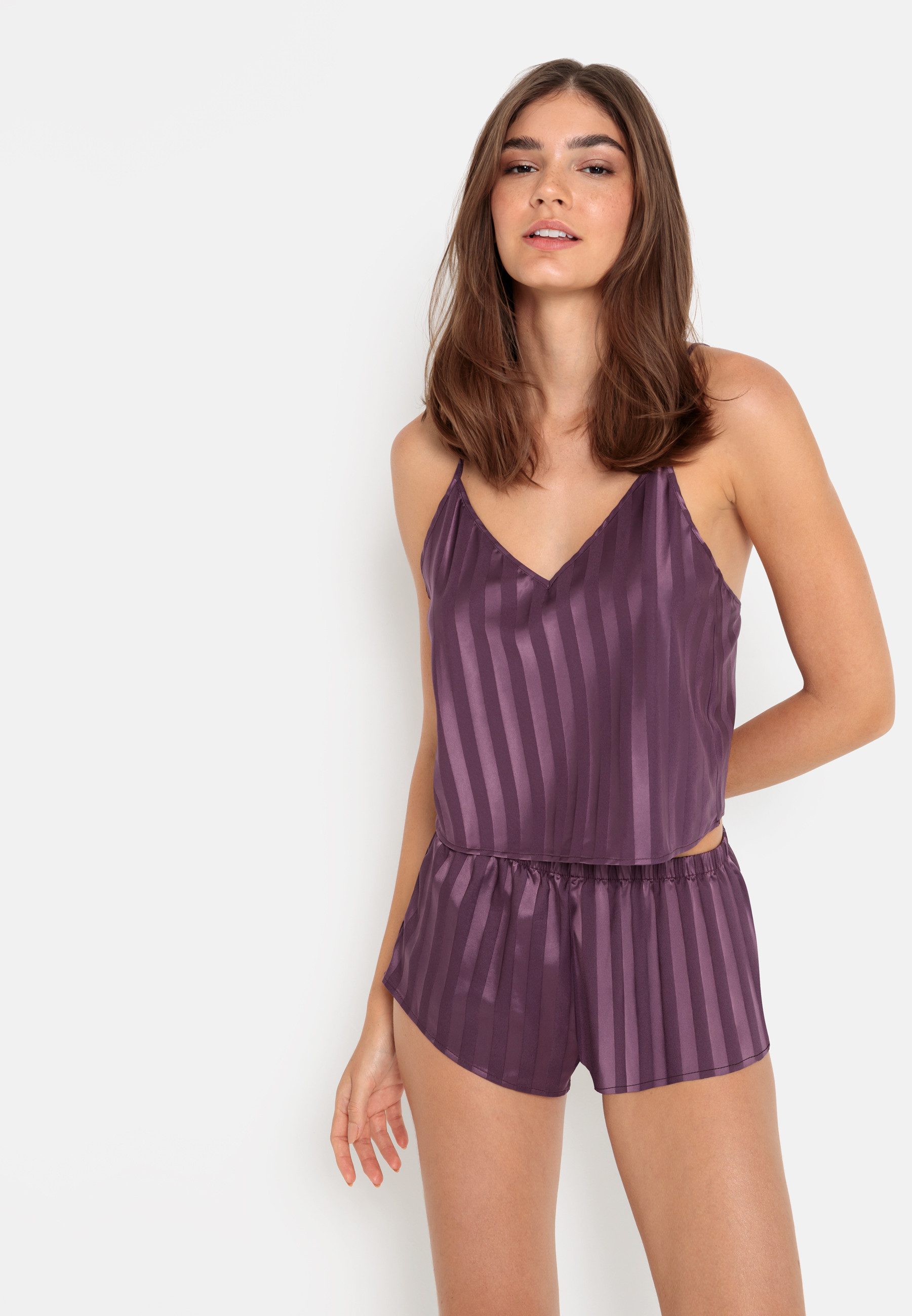 LSCN by LASCANA Shortama met diepe hals (set, 2-delig)