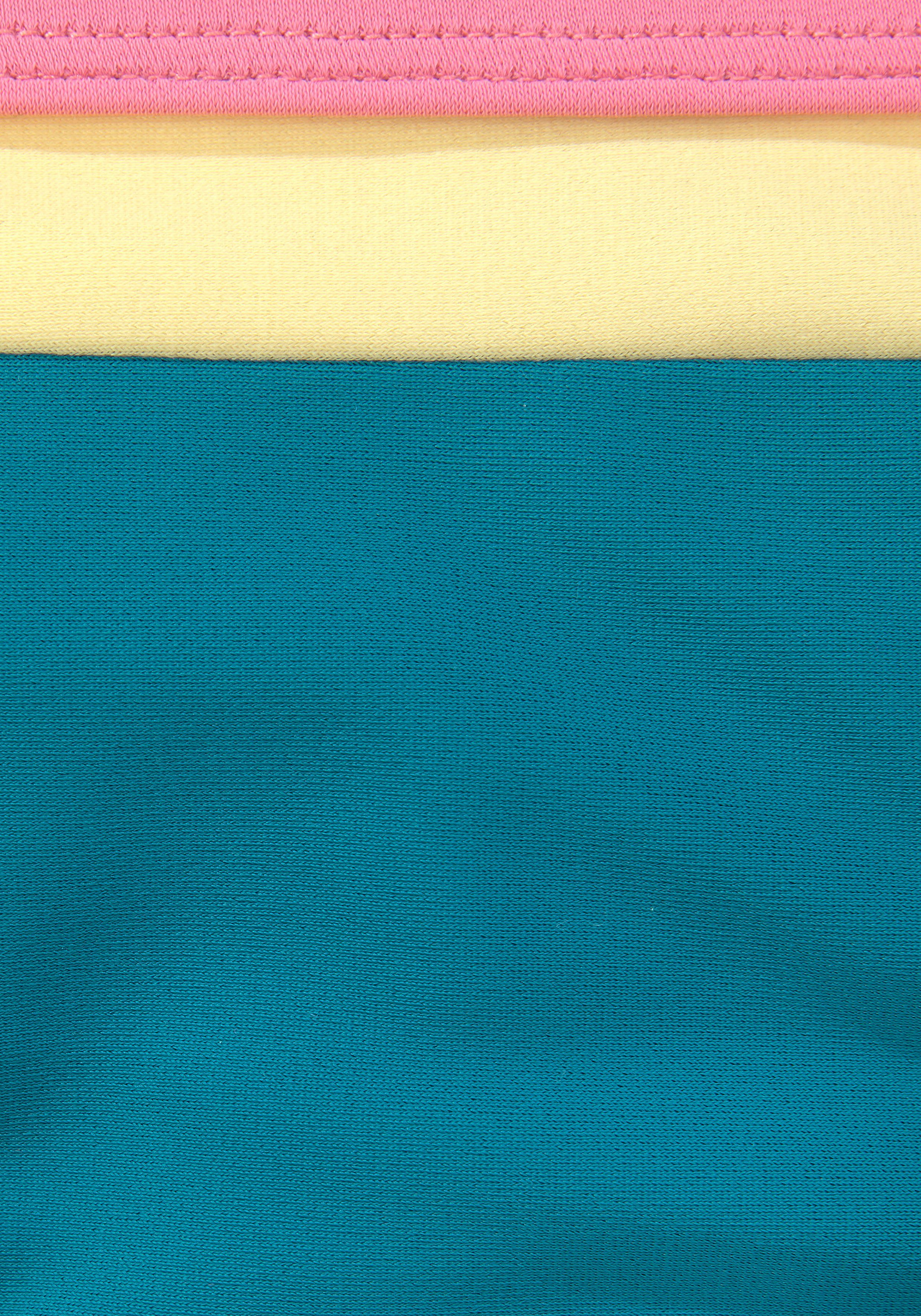 Bench. Bustierbikini met kleurrijke details