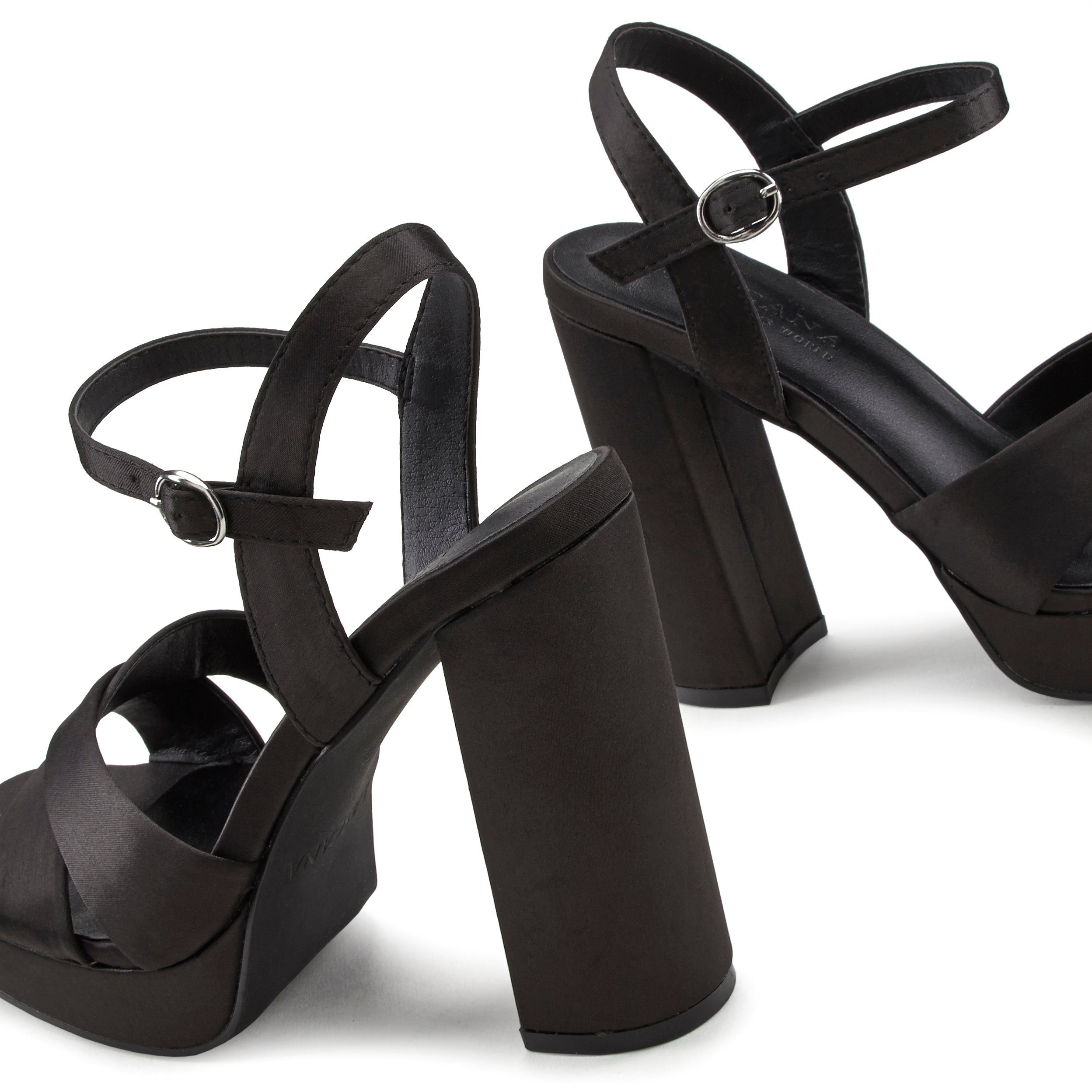 Lascana Sandalen High heel sandaal met plateau en blokhak in satijnlook VEGAN