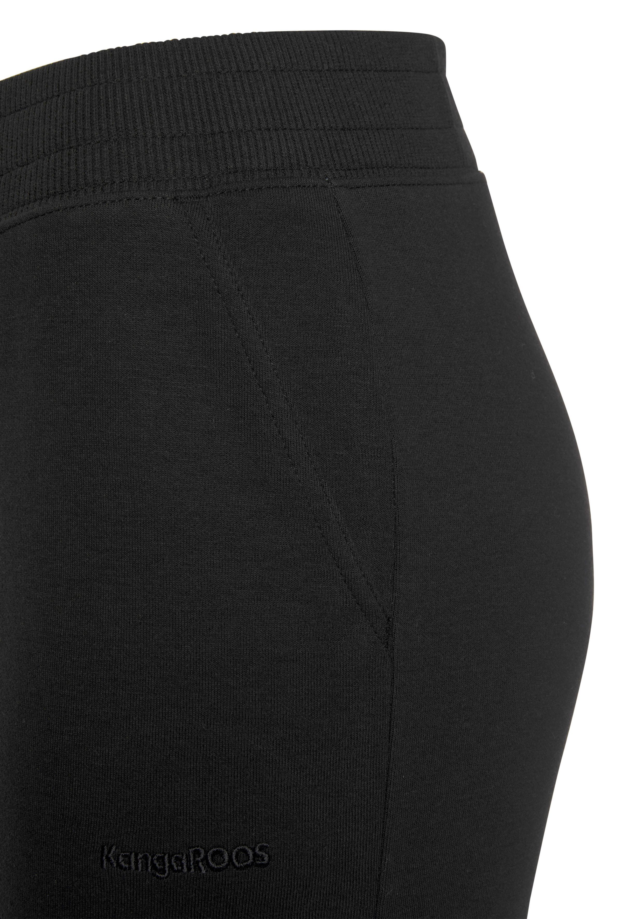 KangaROOS Relaxbroek met decoratieve knopen, loungepak