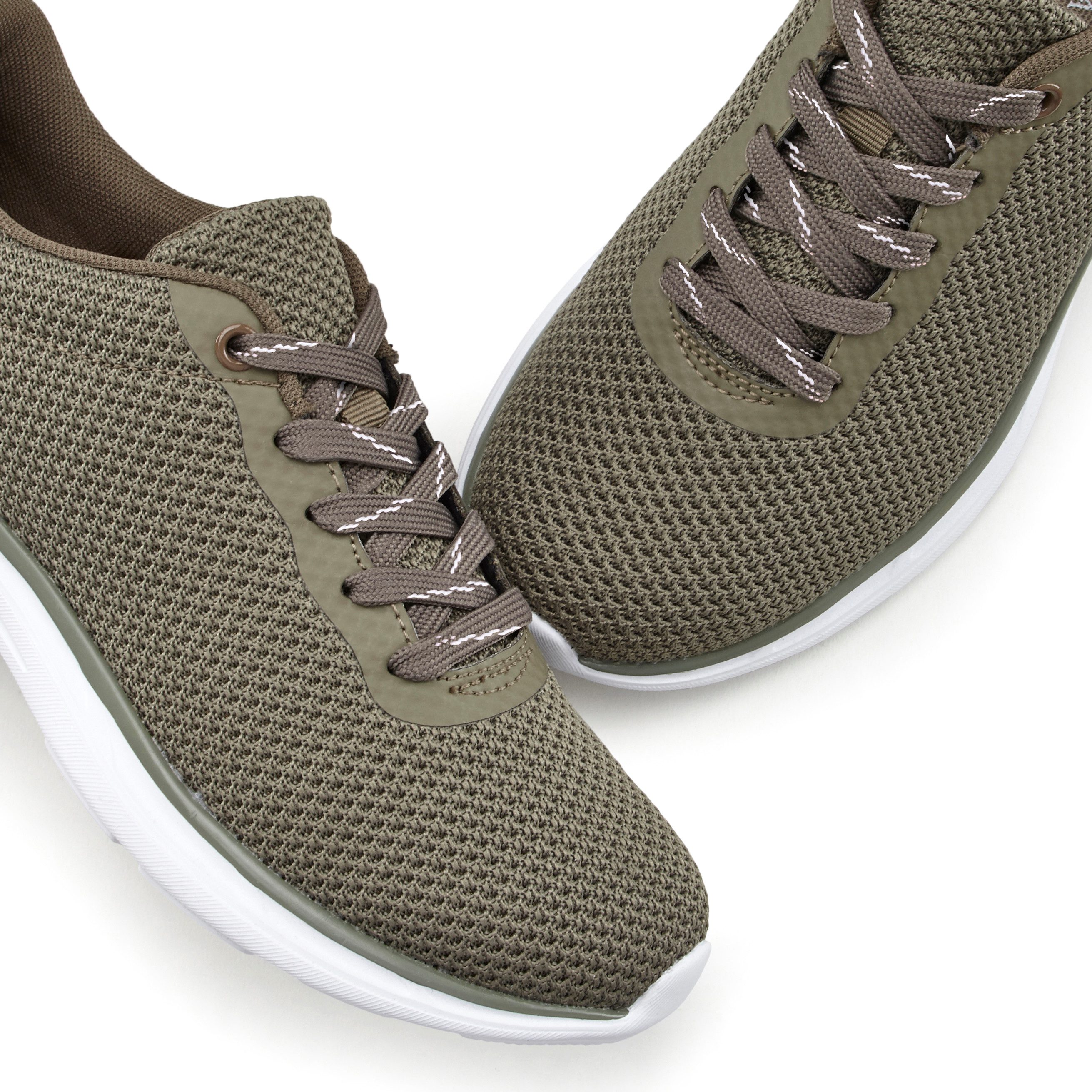 Lascana Sneakers Veterschoen, lage schoen, vrijetijdsschoen ultralicht VEGAN