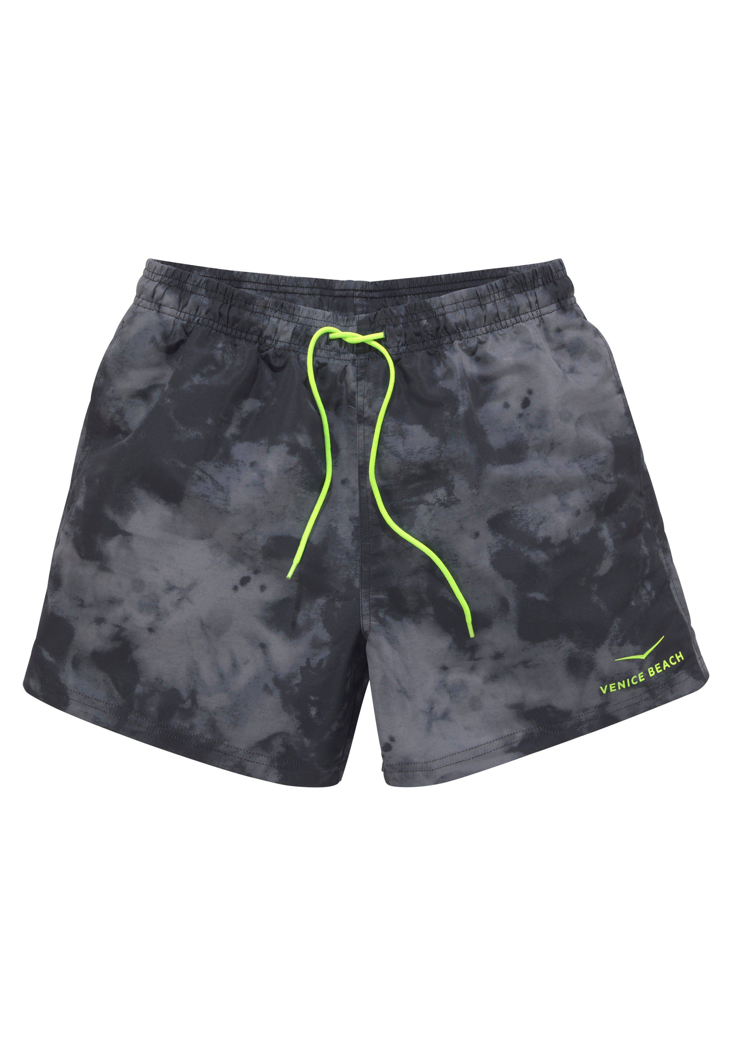 Venice Beach Zwemshort MAT met trendy batikprint