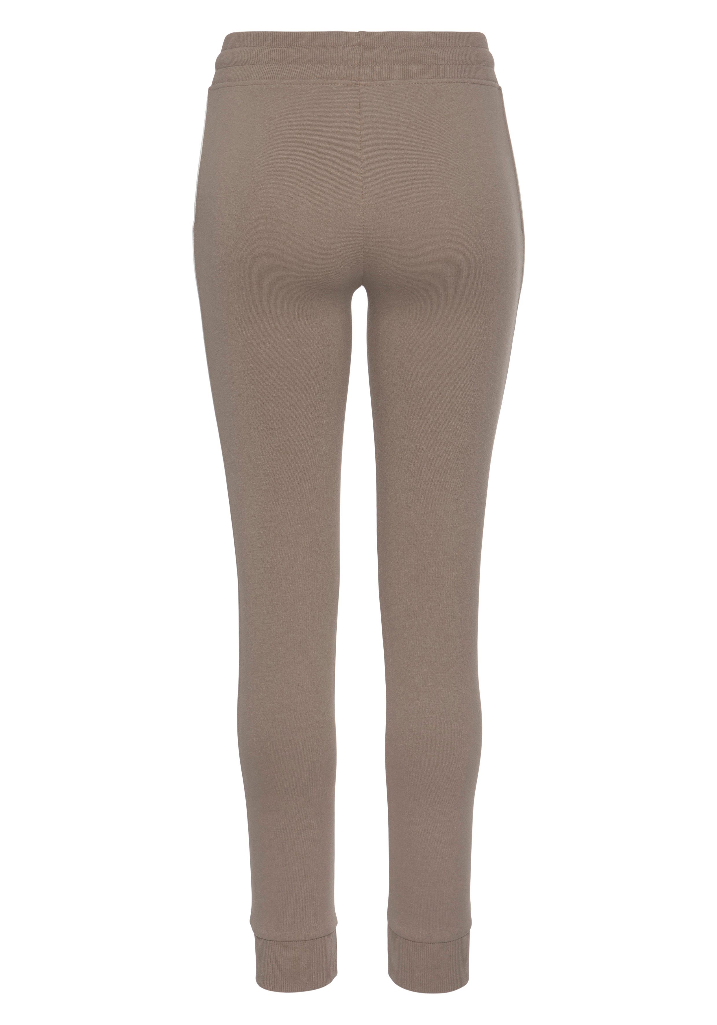 H.I.S Sweatbroek met zijpiping en zakken, loungepak