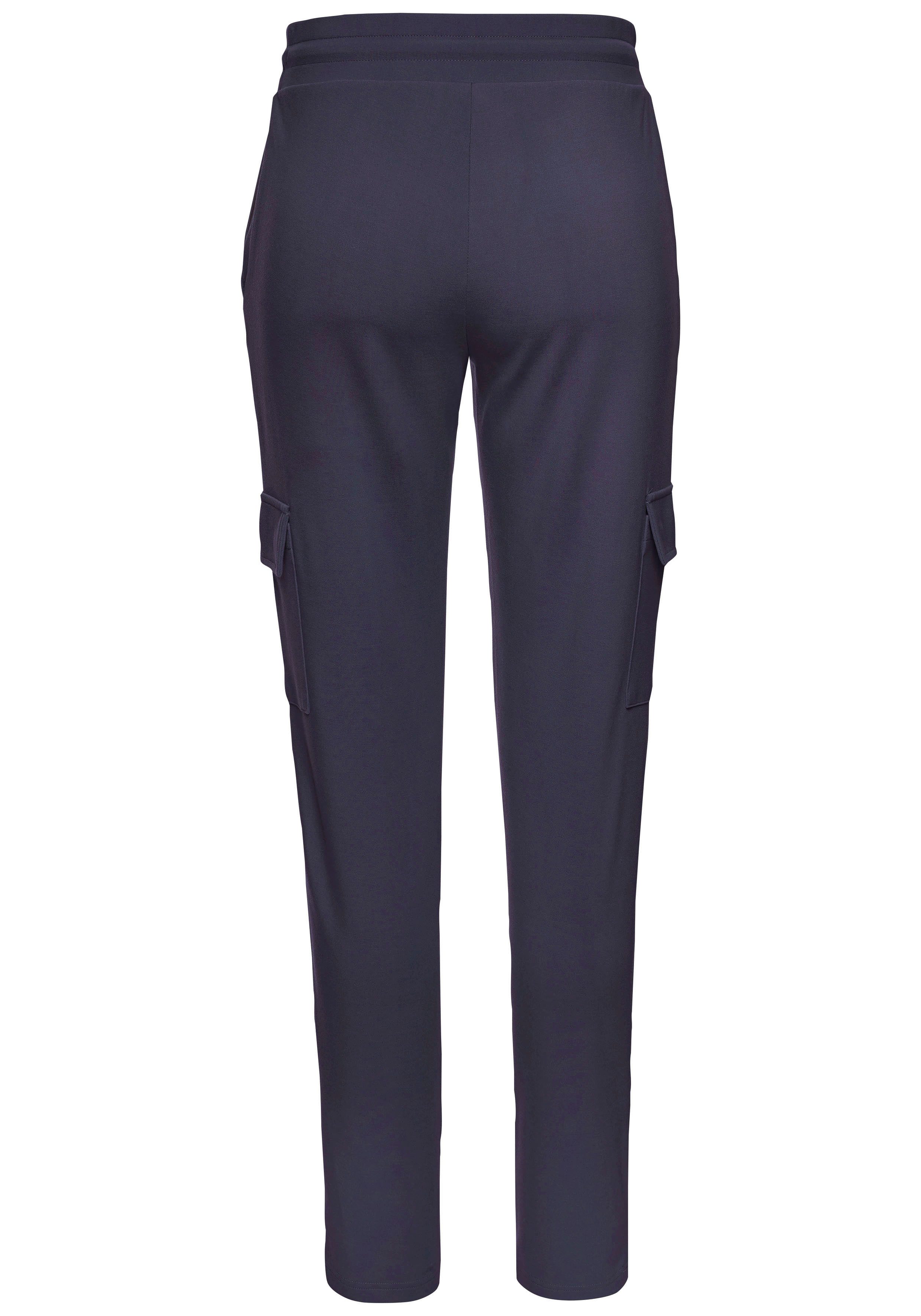 Lascana Cargobroek in zacht vloeiend materiaal, loungewear