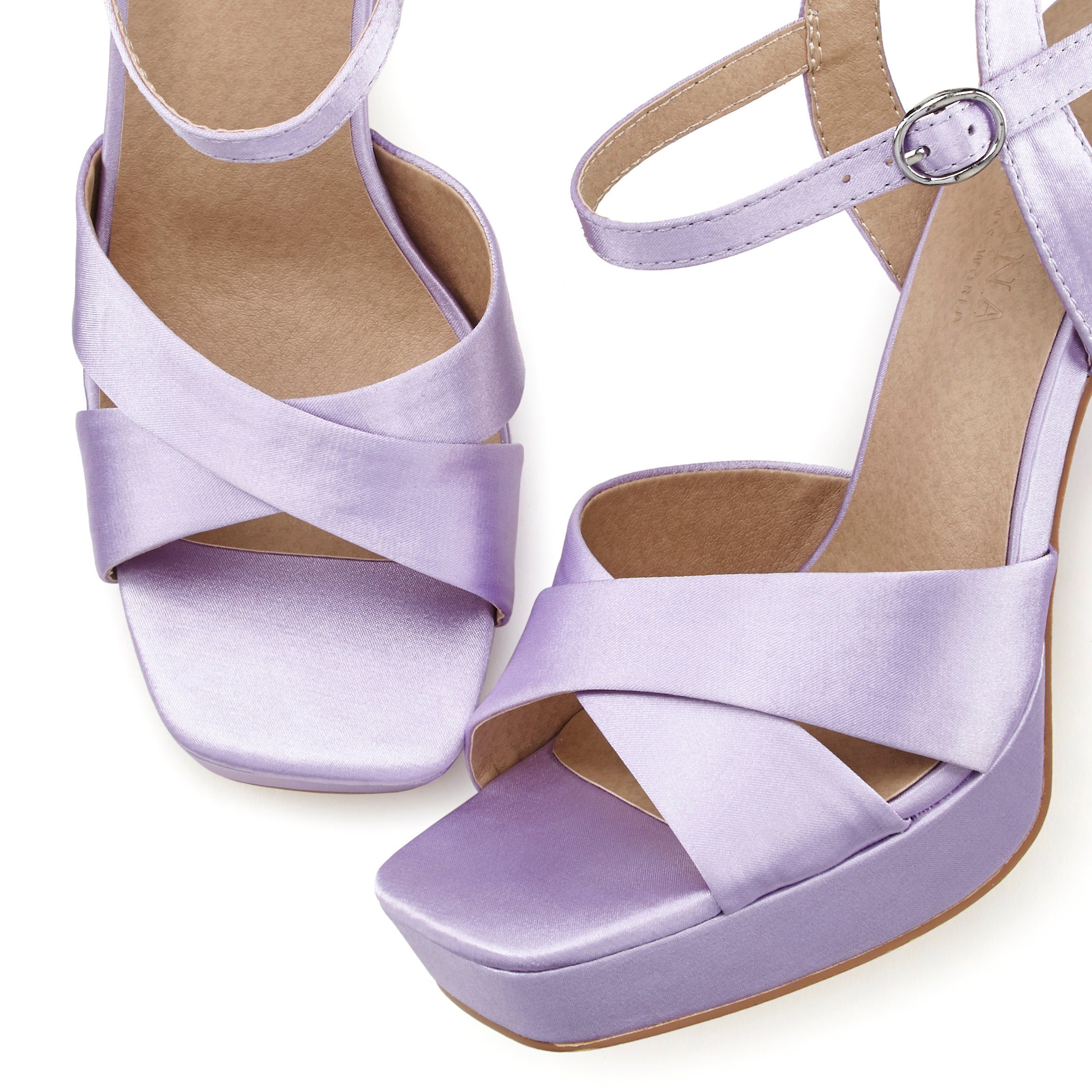 Lascana Sandalen High heel sandaal met plateau en blokhak in satijnlook VEGAN