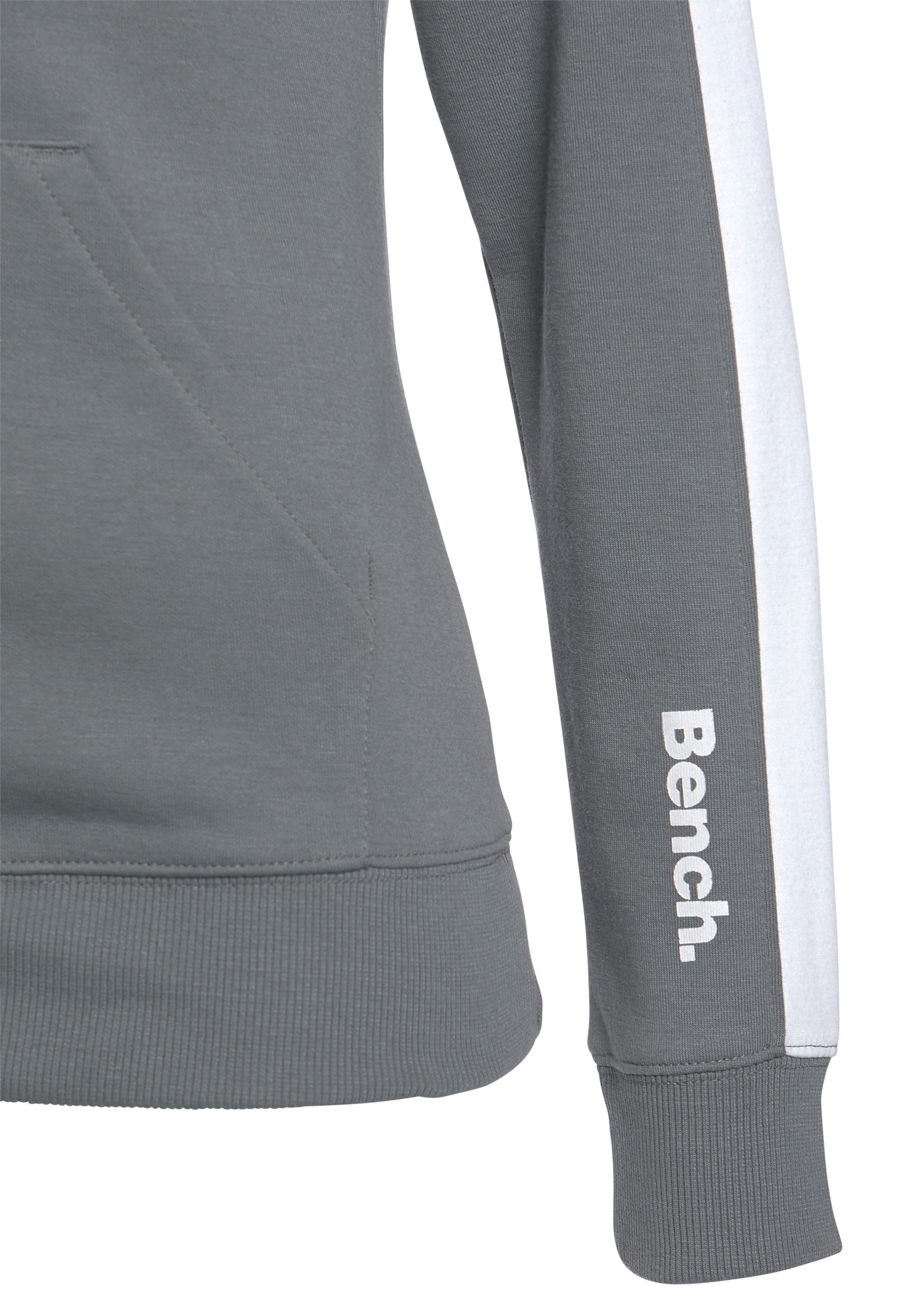 Bench. Loungewear Sweatvest met zijstrepen en staande kraag, loungewear
