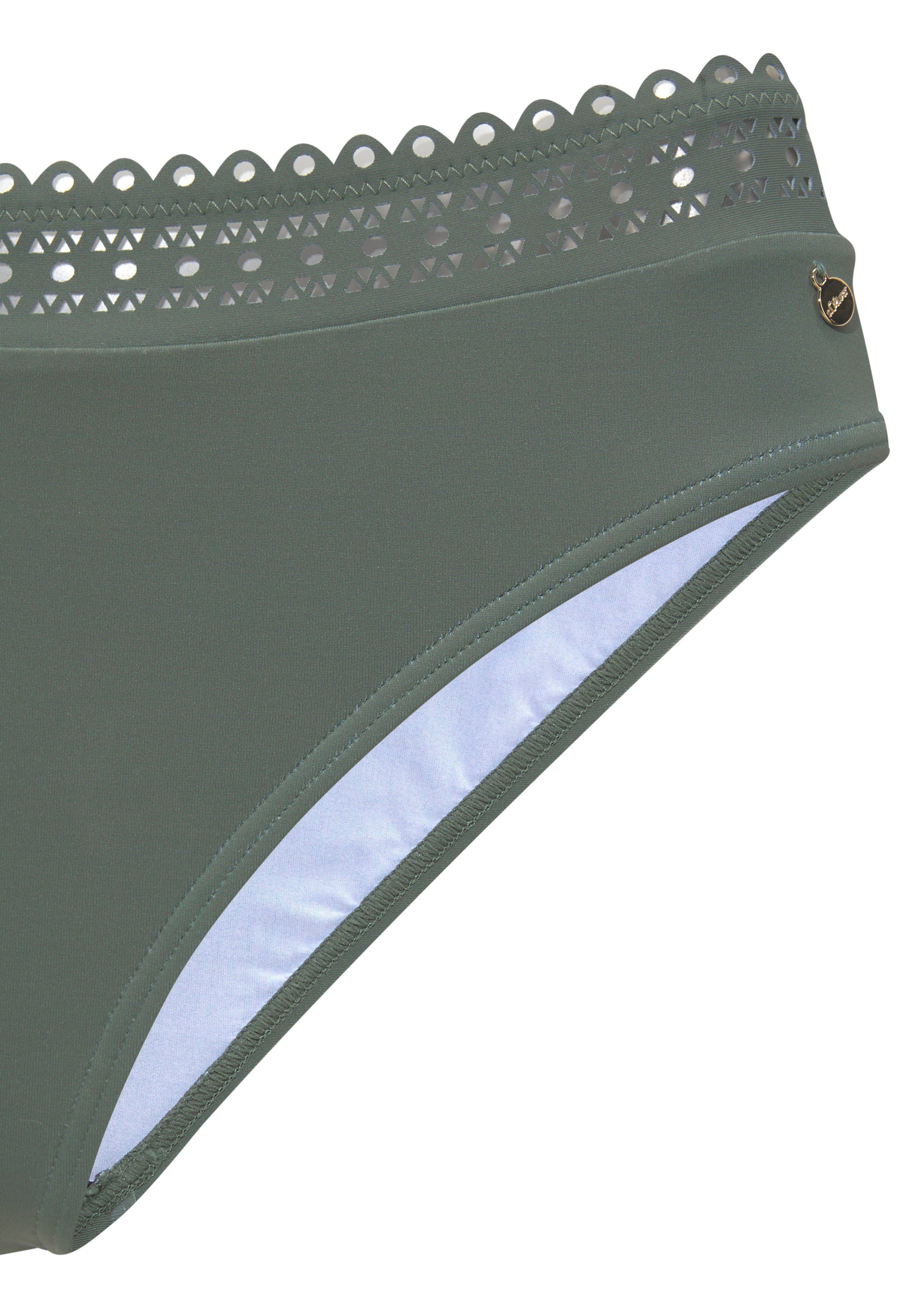 s.Oliver RED LABEL Beachwear Bikinibroekje Aiko met gehaakte look