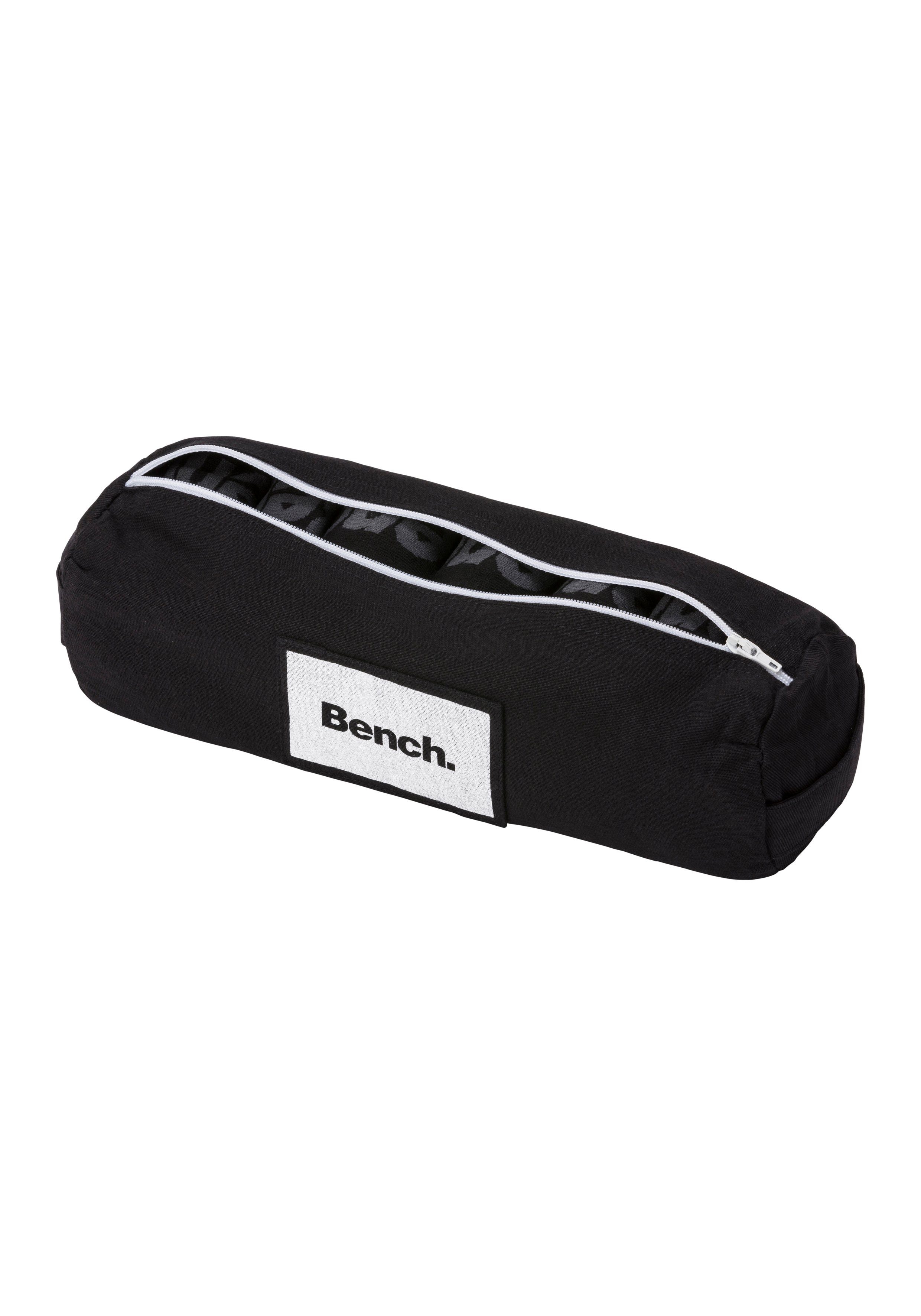 Bench. Korte sokken in aansprekend etui met ritssluiting (etui, 7 paar)
