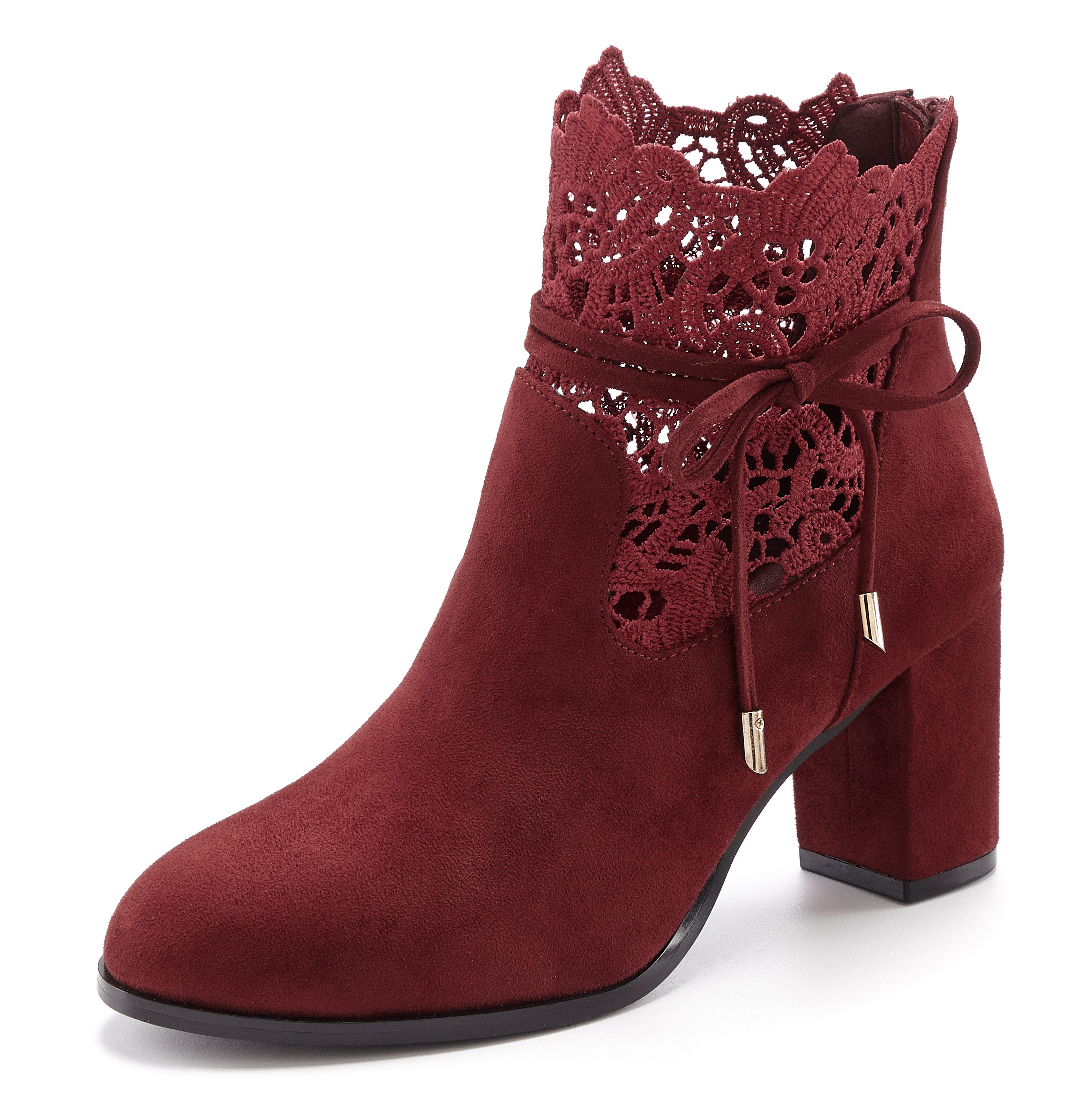 Lascana Highheel-laarsjes met modieuze punt en comfortabele blokhak, enkellaars, laars