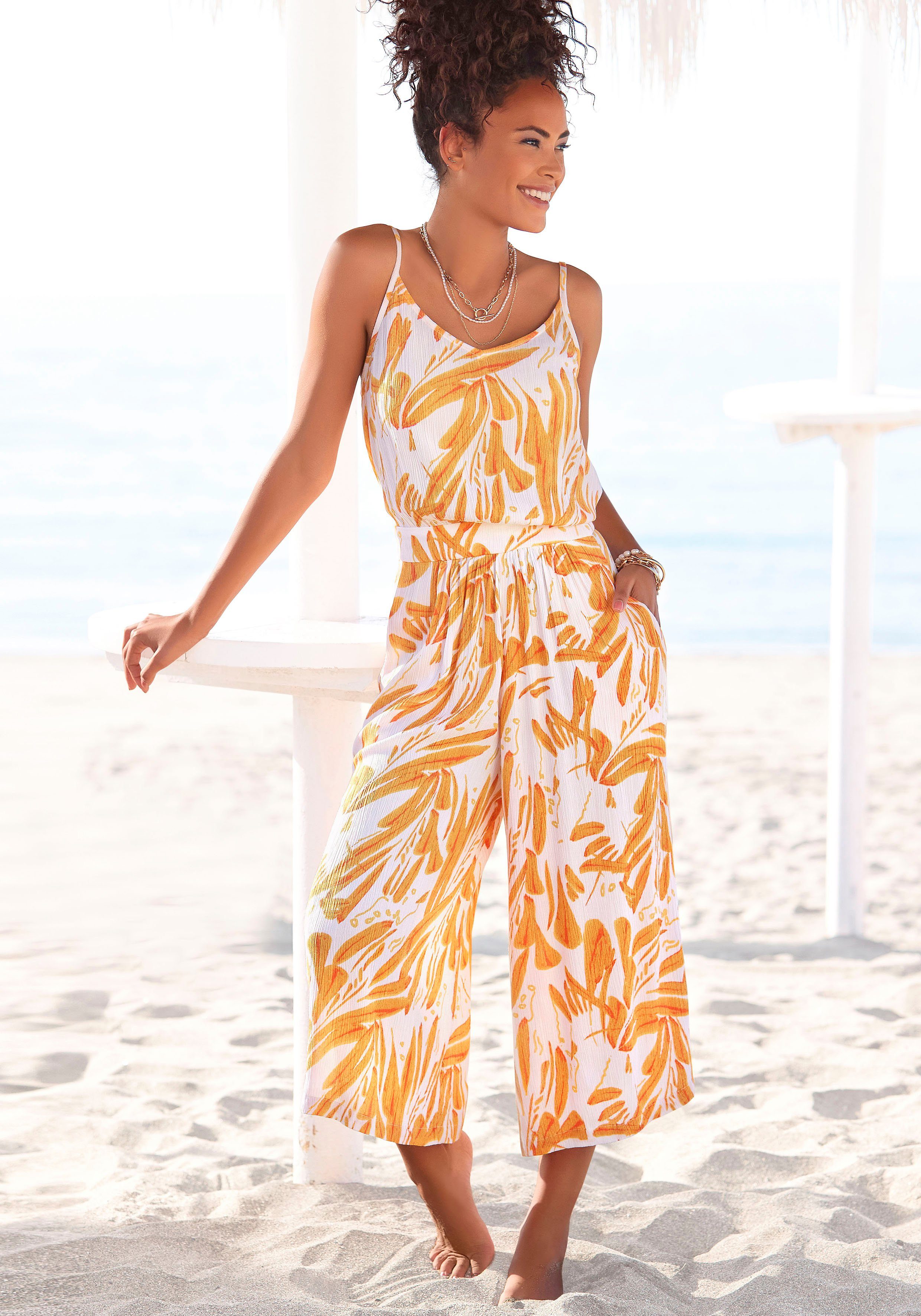 NU 20% KORTING: s.Oliver RED LABEL Beachwear Jumpsuit in culotte-stijl met print all-over