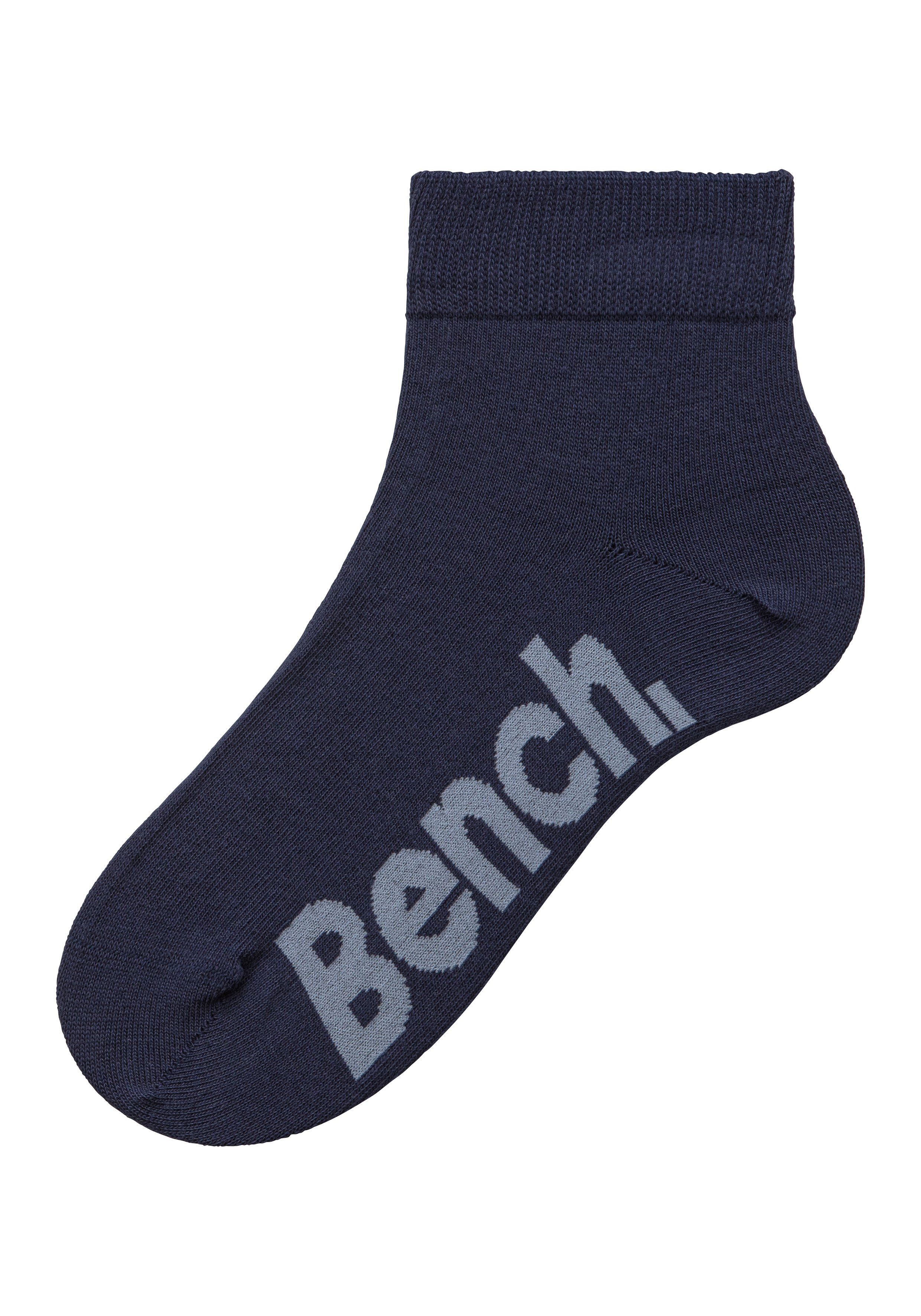 Bench. Korte sokken in aansprekend etui met ritssluiting (etui, 7 paar)