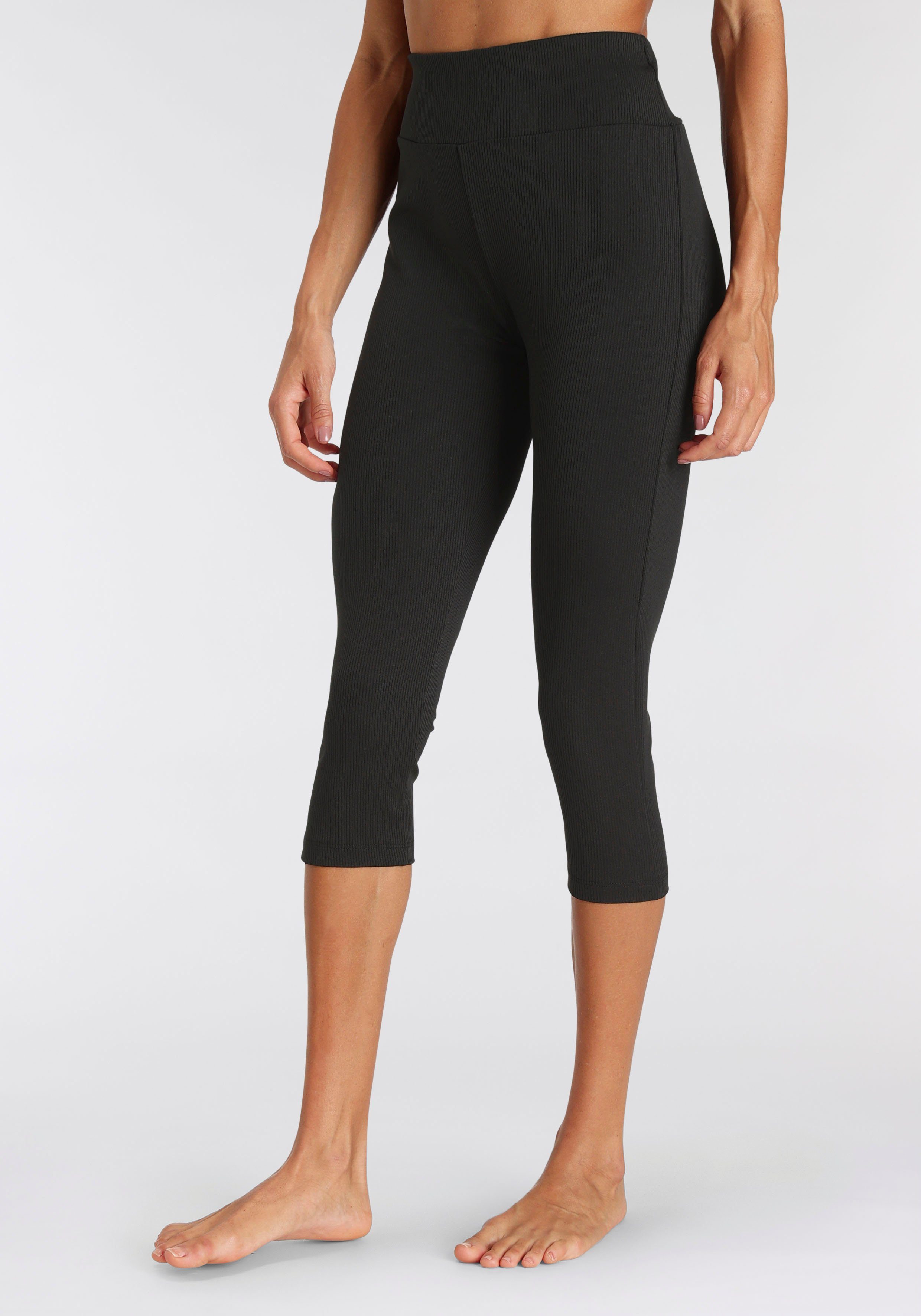 active by Lascana Caprilegging met ribstructuur