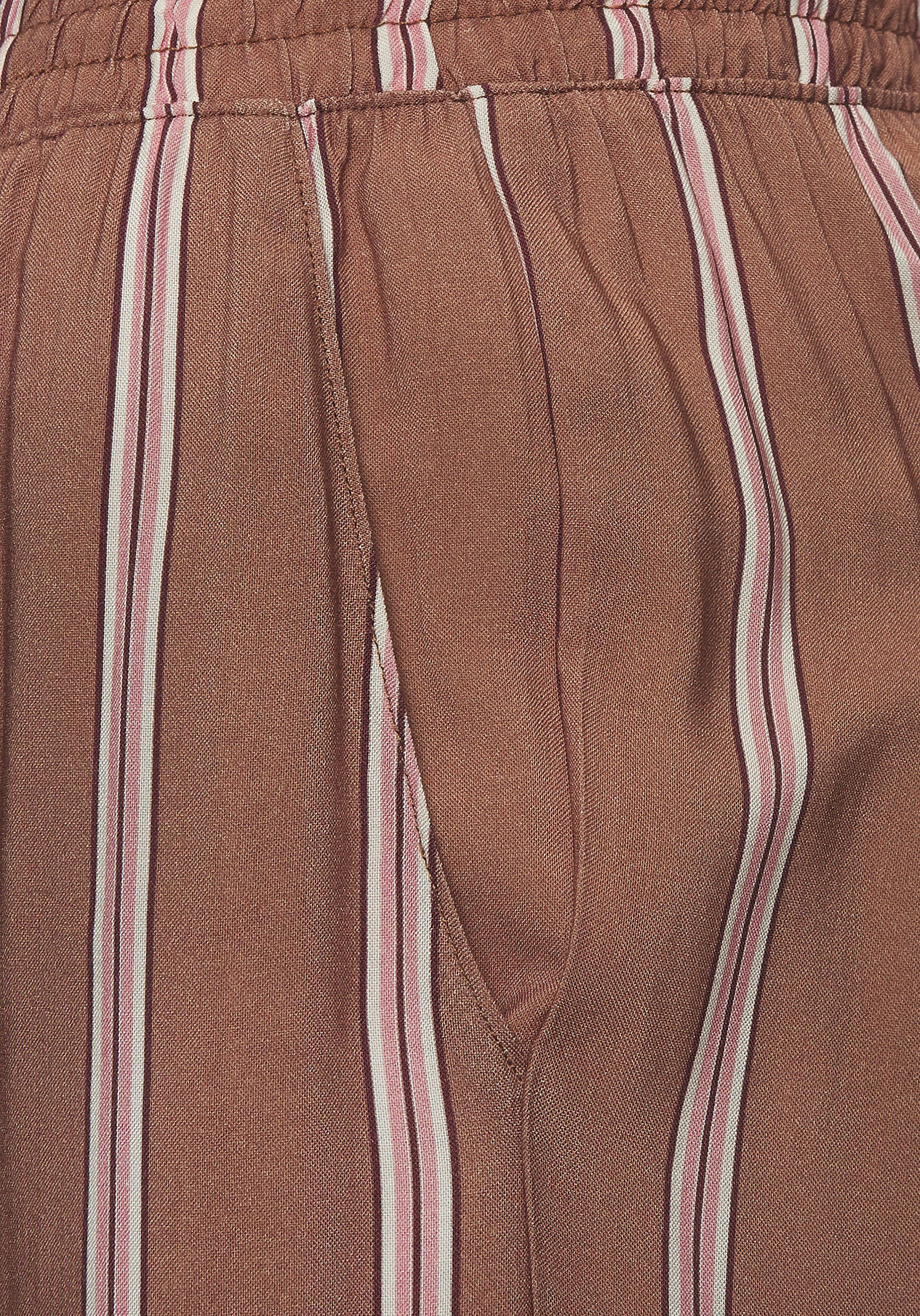 Lascana Pyjama in klassieke stijl (2-delig)