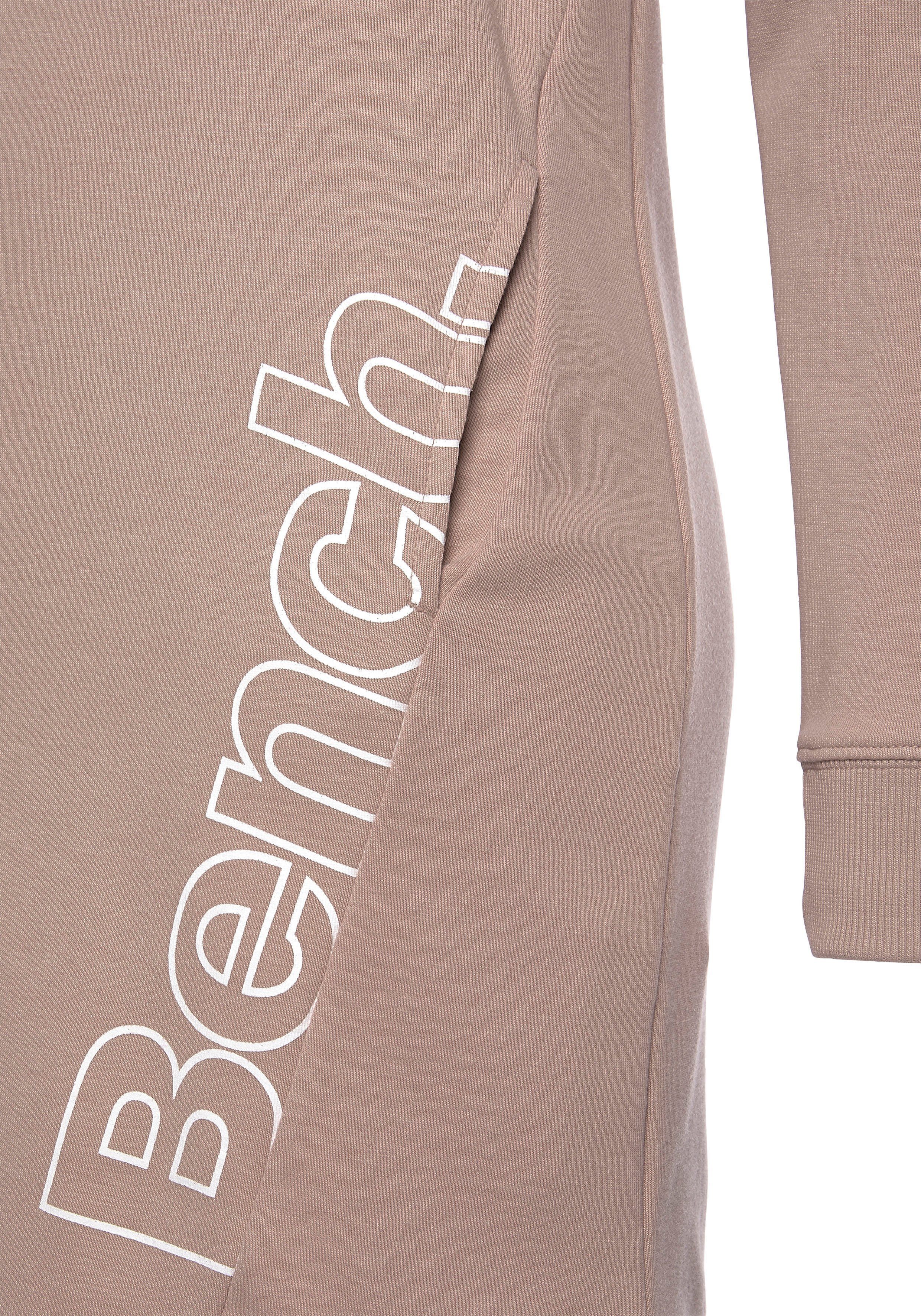 Bench. Loungewear Sweatjurk met logoprint opzij