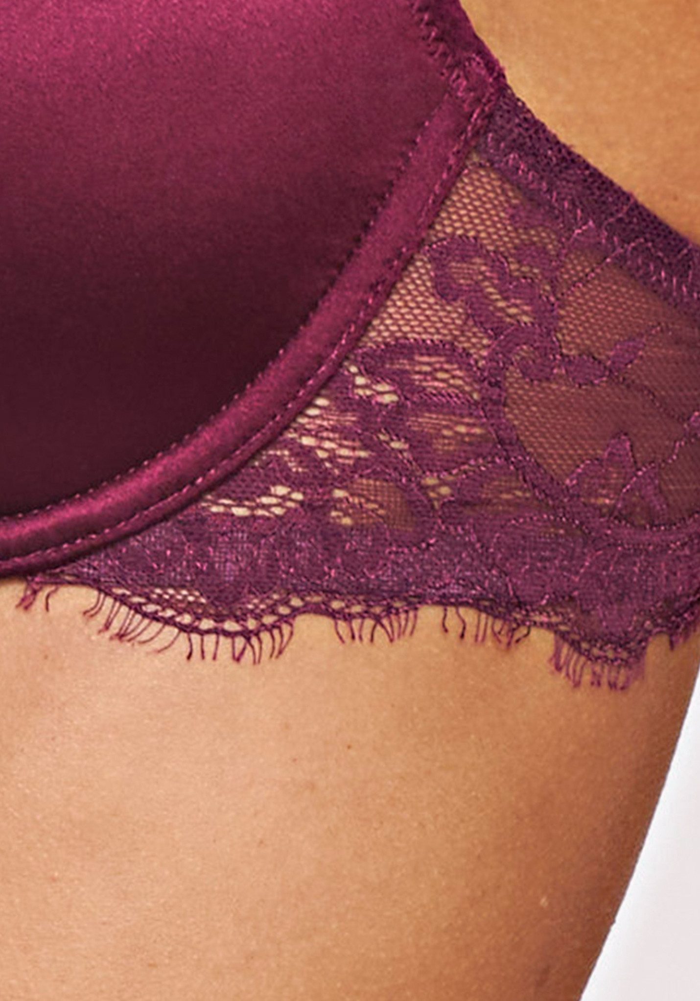 Lascana Push-up-bh Alana met hoog zijdegehalte en elegant kant, lingerie