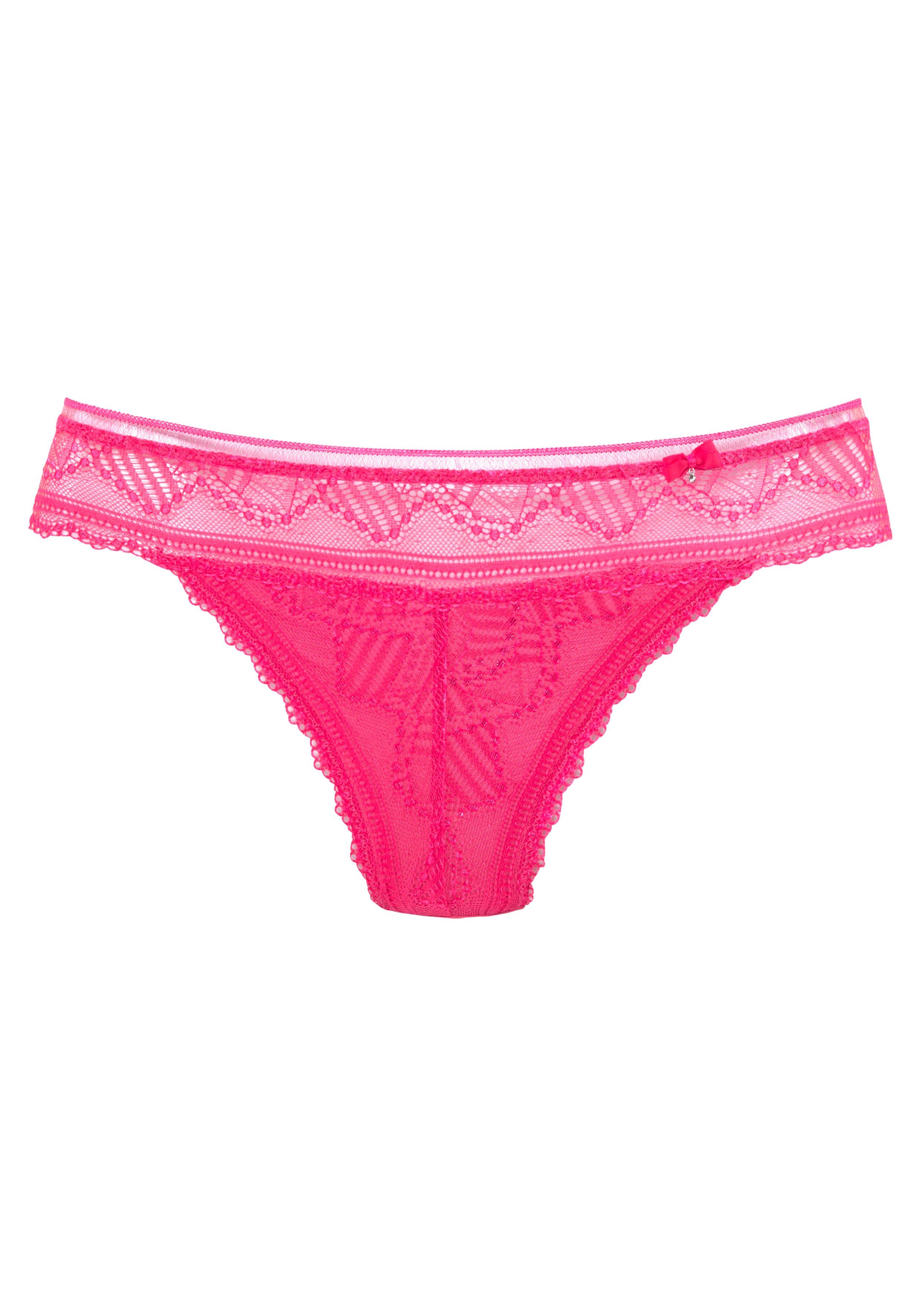 Lascana String TIZIANA met gedeeltelijk gerecycled kant