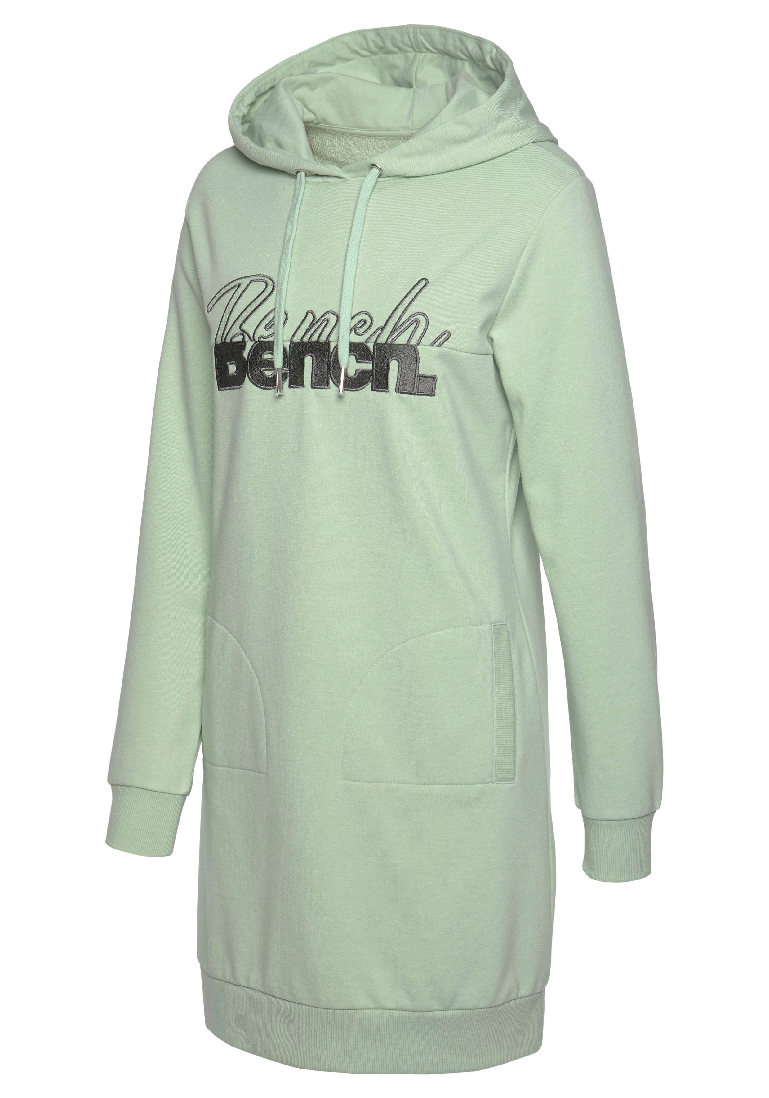 Bench. Sweatjurk met luxueus logoborduursel