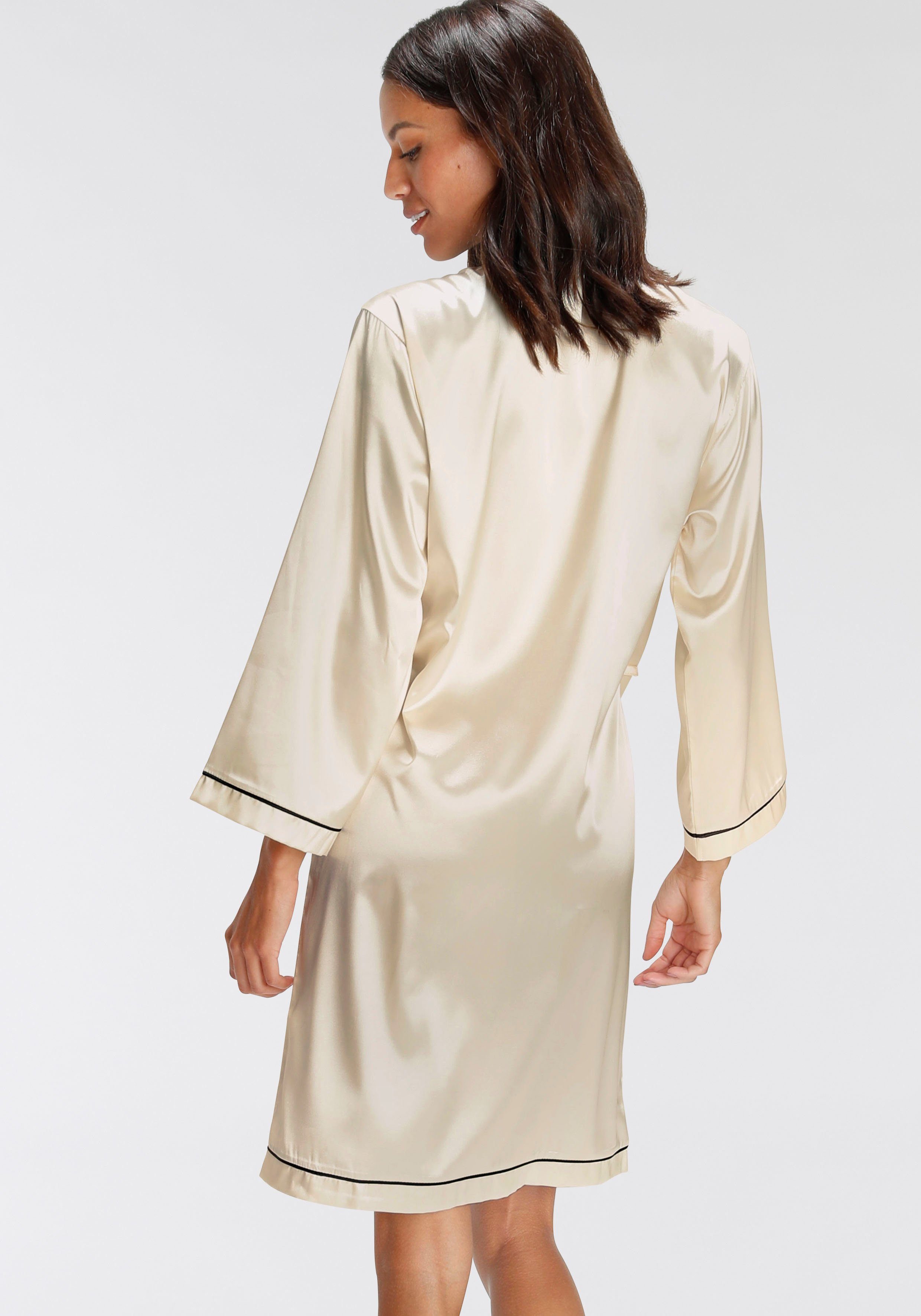 Bruno Banani Kimono met contrasterende paspel-details